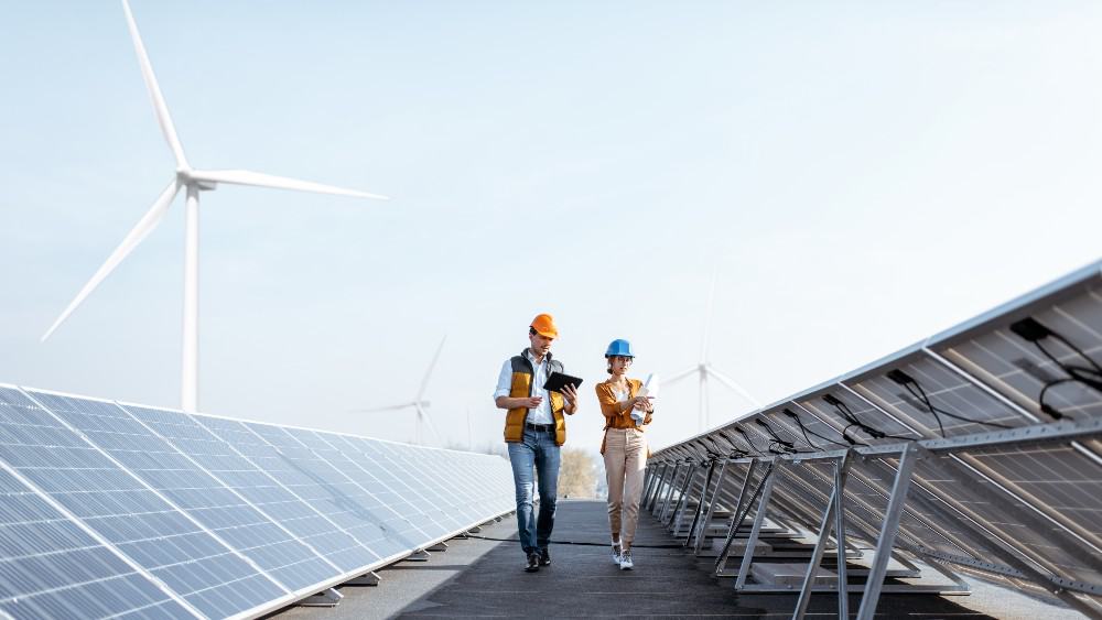 Is Canadian Solar Stock a Buy in September 2023?